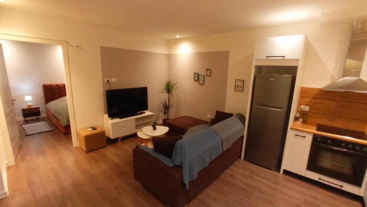 Tirana Apartment Garda Екстер'єр фото