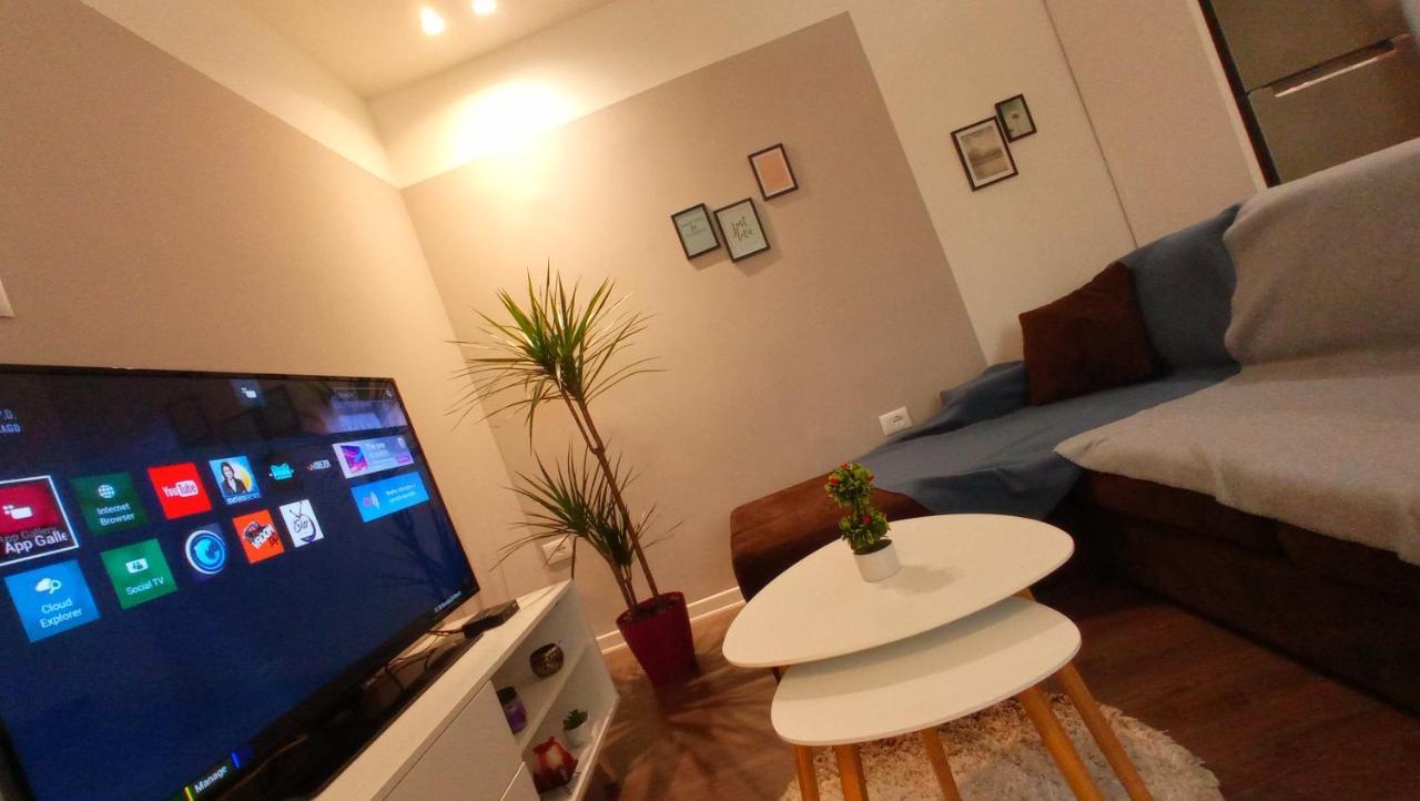 Tirana Apartment Garda Екстер'єр фото